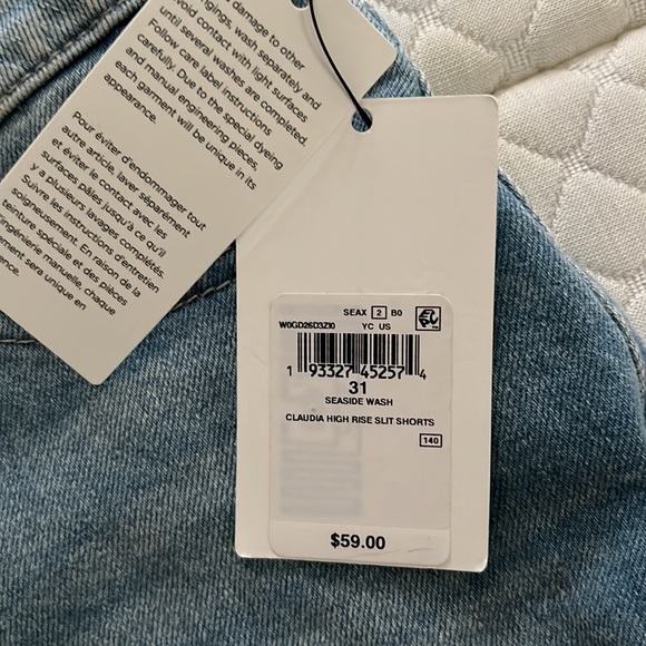 Guess shorts x Jennifer Lopez - Picture 4 of 5